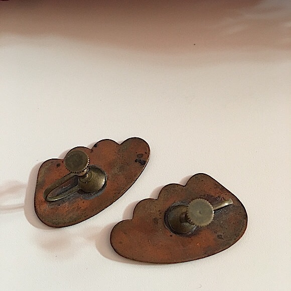 Vintage 60 70 MCM MOD Copper Butterfly Wing Abstract Clip Earrings - Picture 6 of 13